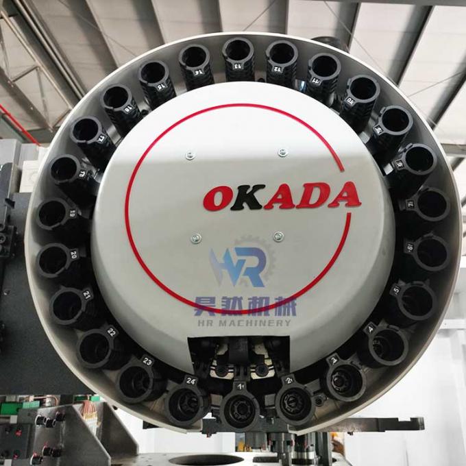 Petite machine de centre d'usinage CNC à quatre axes VMC640 2