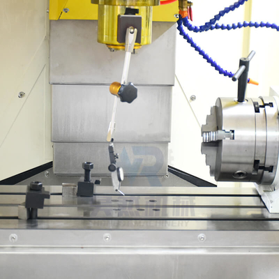 Commande numérique par ordinateur verticale fraisant la mini VMC machine d'axe central de la machine 4 VMC840