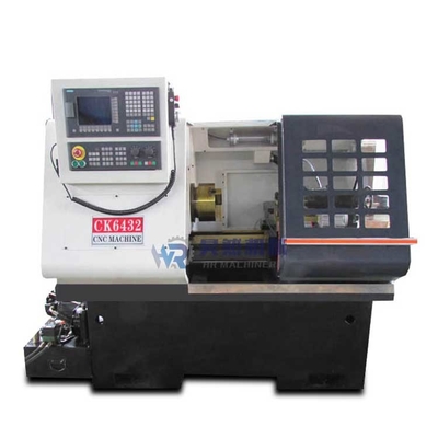 Précision de rotation de machine de tour de commande numérique par ordinateur de Ck6432 4kw haute