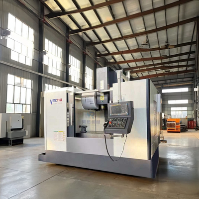 Assistance technique CNC VMC1160 Centre d'usinage vertical de bonne qualité